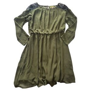 Gianni Bini Olive Green Raglan Sleeve Dress